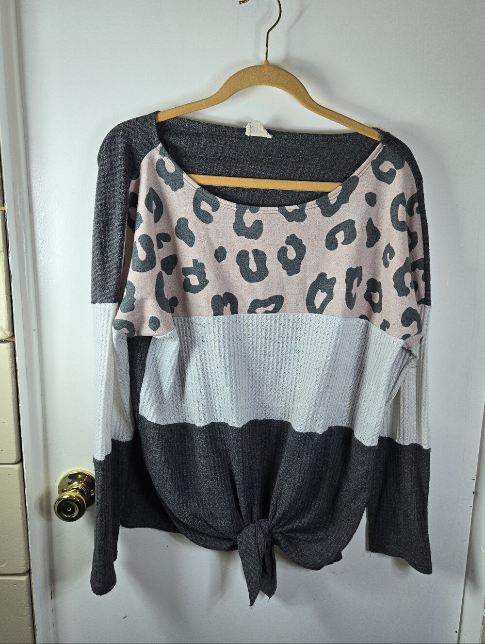 Bibi Leopard Print Waffle Knit Color Block Casual Chic Cozy Aesthetic Size Large